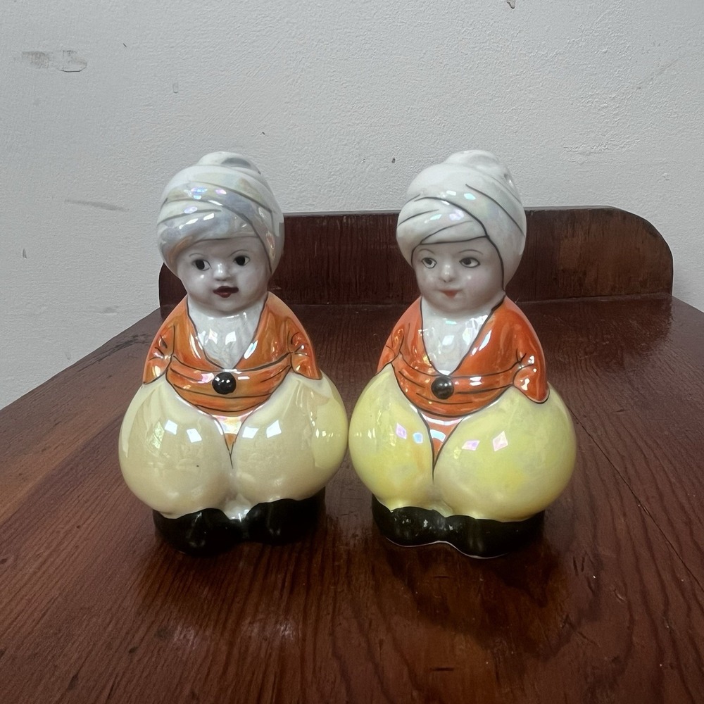 Vintage Hand Painted Porcelain Sultan Couple Salt & Pepper Shakers 1940s Kitsch